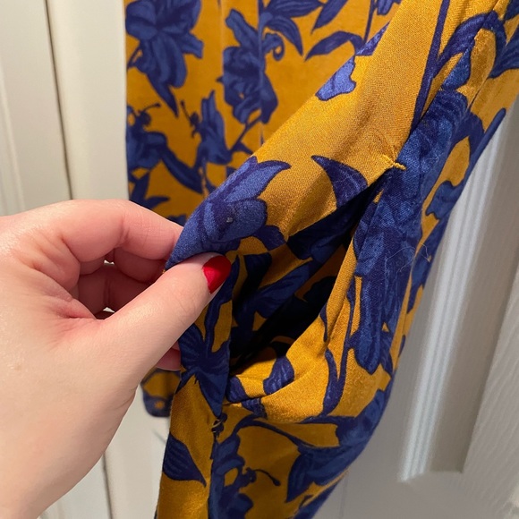 H&M Floral Shift Dress - Picture 2 of 4